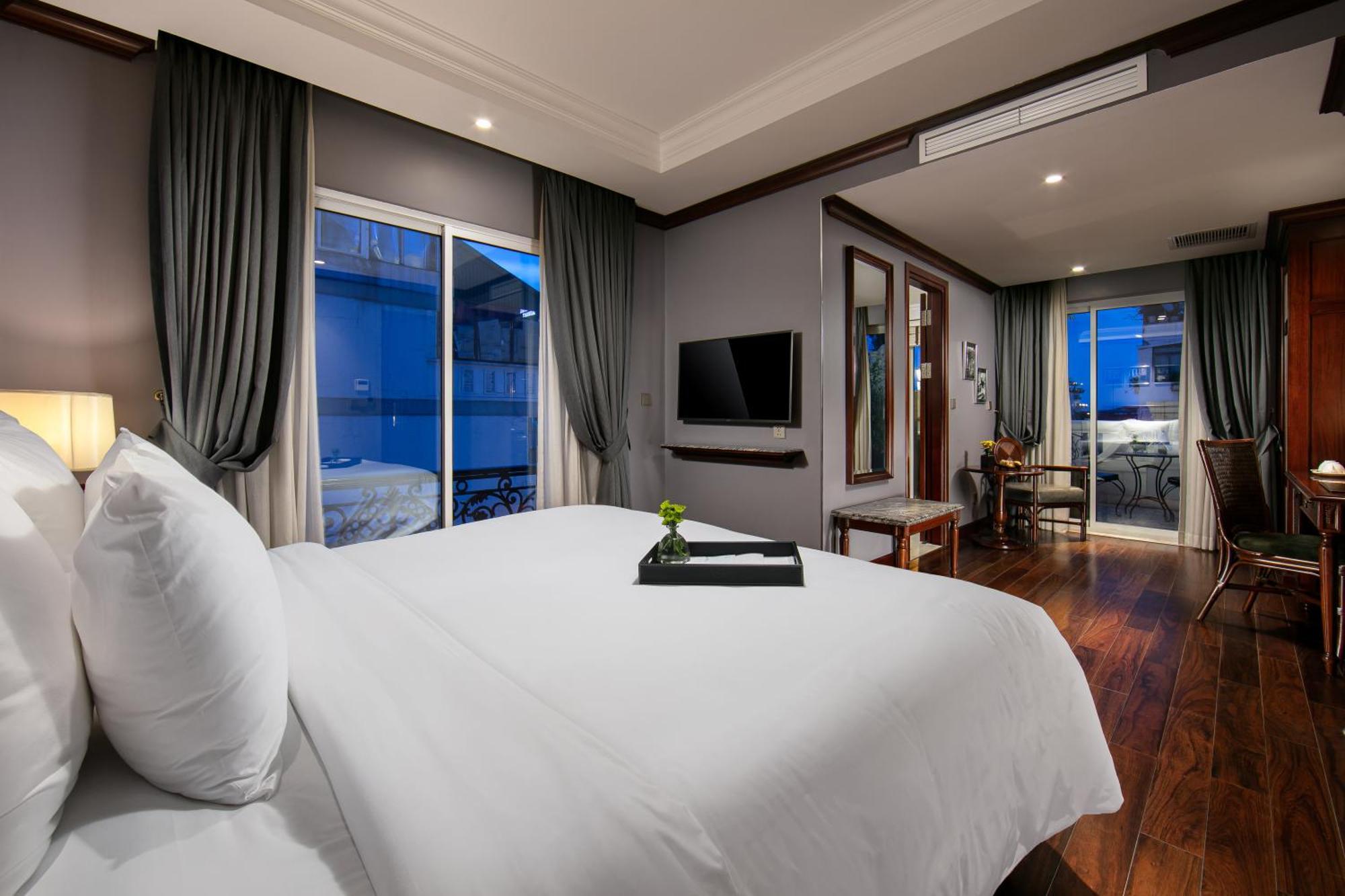 La Sinfonia Majesty Hotel And Spa Hanoj Exteriér fotografie